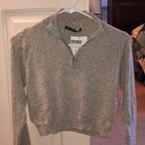 Brandy Melville Half Zip Cropped Sweater